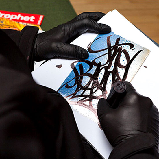 Primo: Blog - Molotow MASTERPIECE Marker Review with BASER