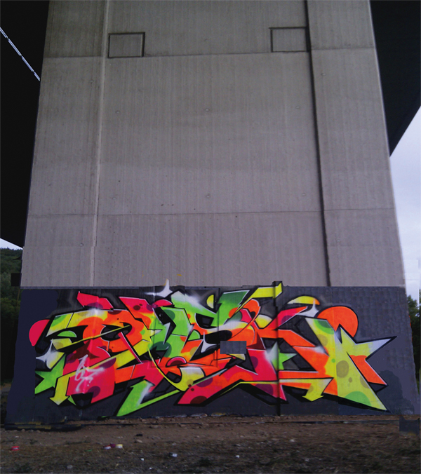 Art Primo: Blog - Neon Molotow Spray Paint POV Video Featuring OMSK
